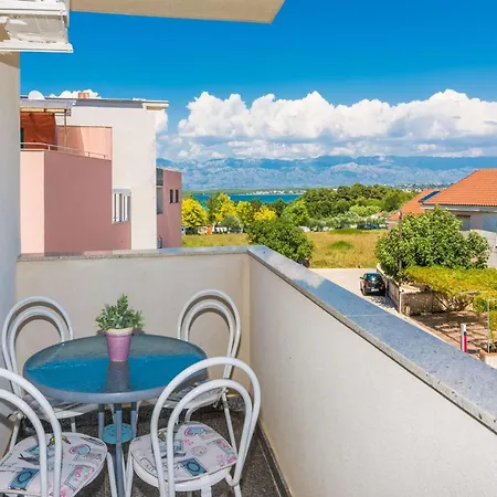 New! Apartment Aenona 200M From The Beach, Nin Exterior photo