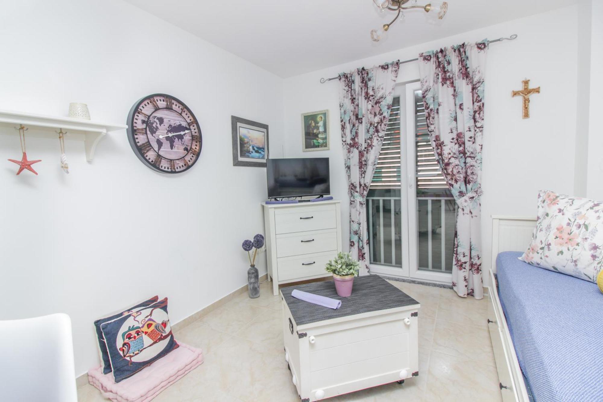 Apartment New! Aenona 200m From The Beach, Nin