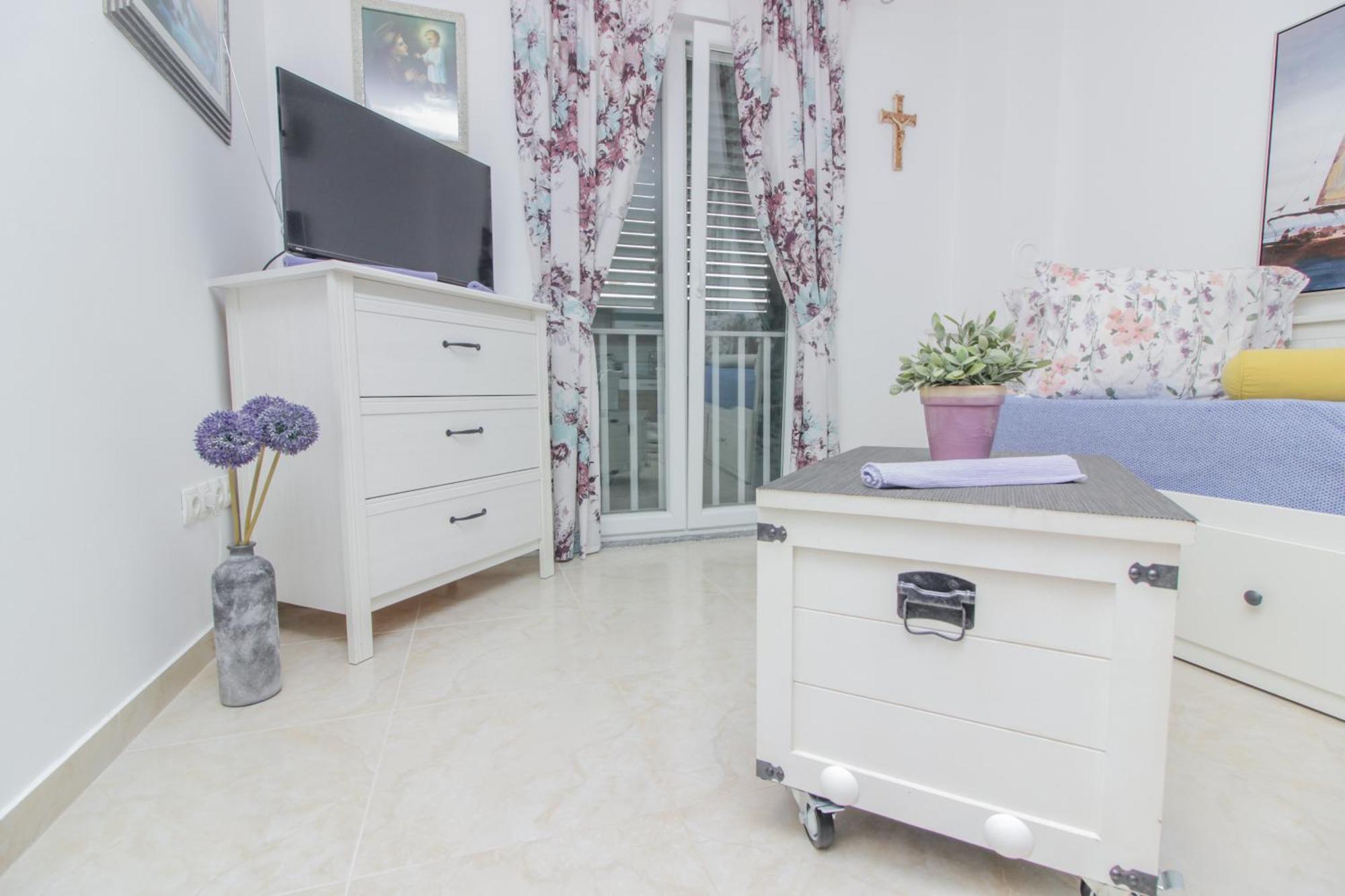 Apartment New! Aenona 200m From The Beach, Nin
